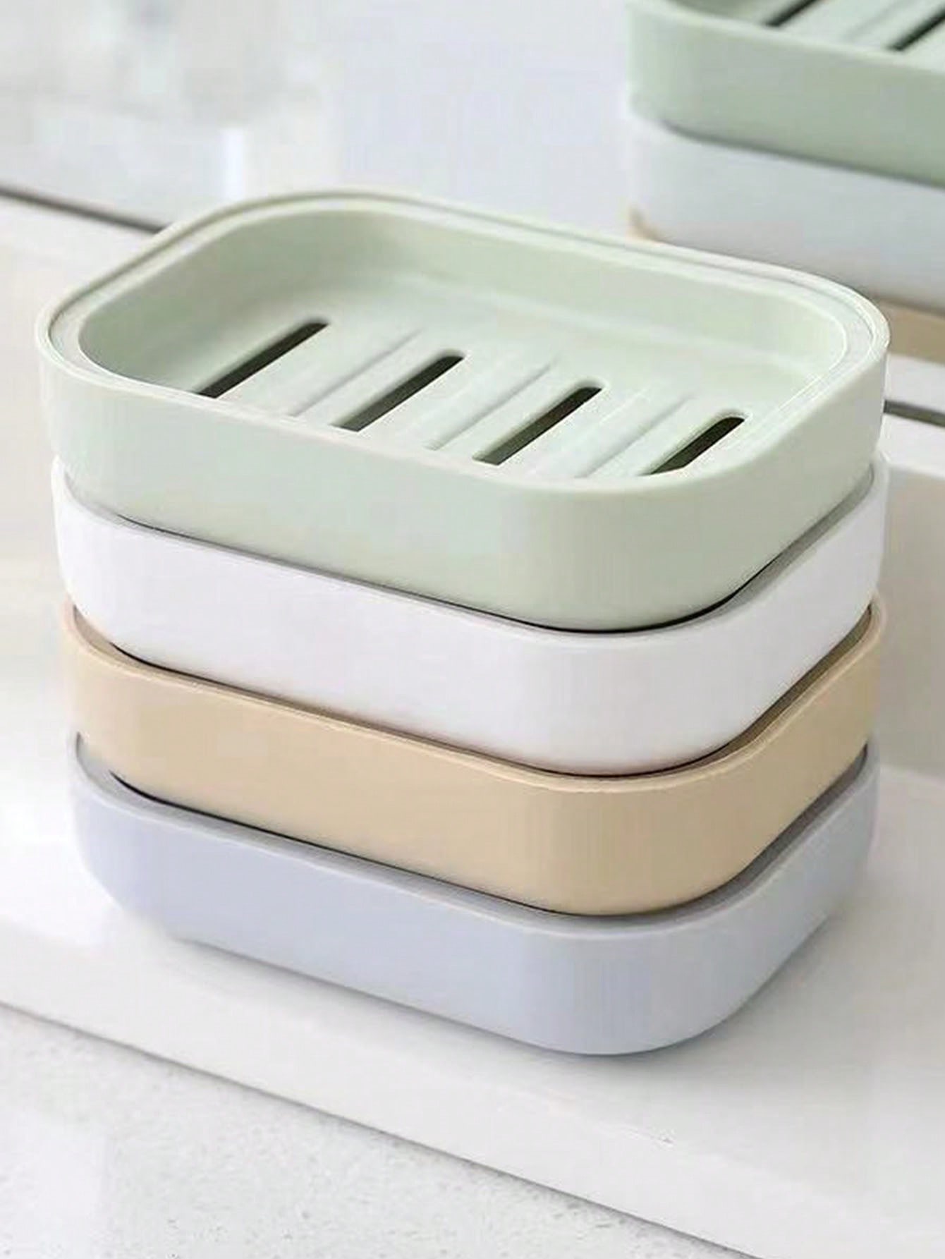 Home Essentials Bathroom Accessories - Einfache Seifenschale, Seifenablage mit Abtropffunktion, rechteckige