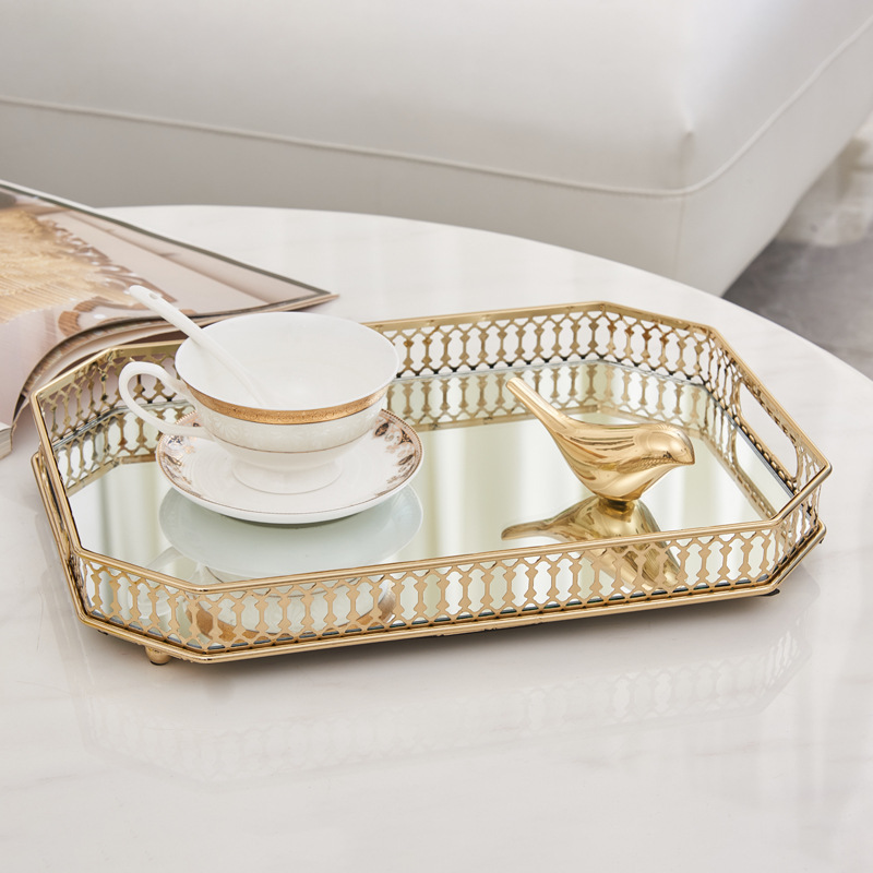 Kreatives Gold-Dekorationstabl – Zara Home Bathroom Tray Bewertung und Preis